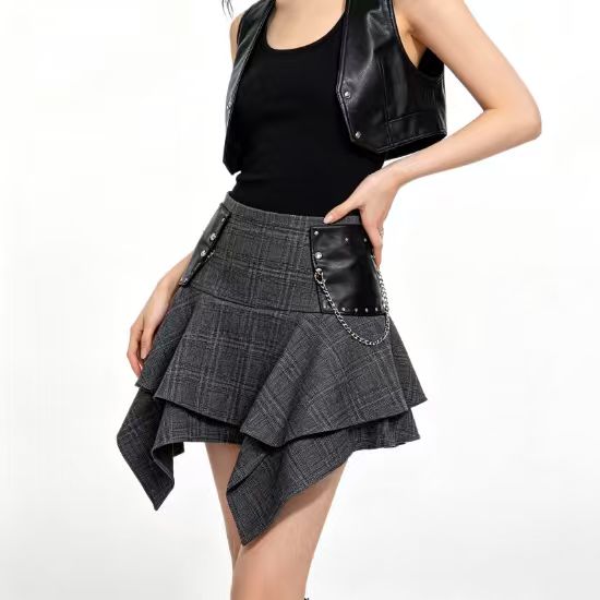 Asymmetrical plaid ruffled mini skirt